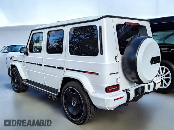 2022 Mercedes-Benz G 63 AMG z VIN W1NYC7HJ1NX4538XX, wystawiony jako Copart lot #53201455 z przebiegiem 15 928 mil mil oraz Czysty tytuł • Clean title. Historia ofert i sprzedaży dostępna na DreamBid. Obrazek 3.