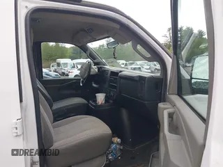 2016 Chevrolet Express Passenger LT with VIN 1GAZGPFG7G1268122, listed as a IAAI auction lot 42306158 with 252,049 mi miles and . Bid and sale history available at DreamBid. Image 5.
