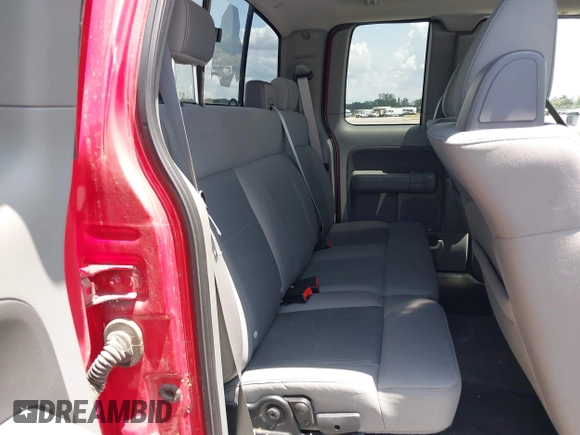 2008 Ford F-150 XLT z VIN 1FTPX14V08FB99470, wystawiony jako IAAI lot #42427568 z przebiegiem 124 076 mil mil oraz . Historia ofert i sprzedaży dostępna na DreamBid. Obrazek 8.