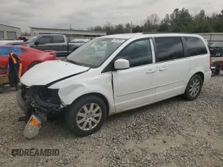 2015 Chrysler Town & Country LX with VIN 2C4RC1AG3FR675937, listed as a Copart auction lot 49652905 with 192,461 mi miles and Salvage Title. Bid and sale history available at carsss.com. Image 1.