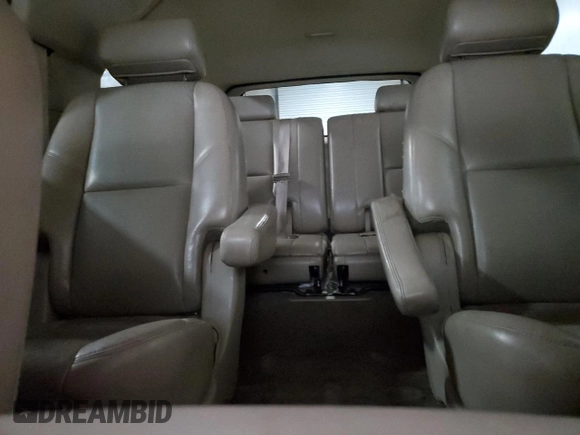 2010 GMC Yukon XL Denali with VIN 1GKUKMEF0AR286093, listed as a Copart auction lot 50470155 with 223,713 mi miles and Clean Title. Bid and sale history available at carsss.com. Image 10.