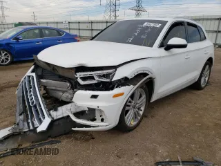 2020 Audi Q5 Premium Plus with VIN WA1BNAFY4L2118889, listed as a Copart auction lot 64427602 with 24,505 mi miles. Bid and sale history available at carsss.com. Image 2.