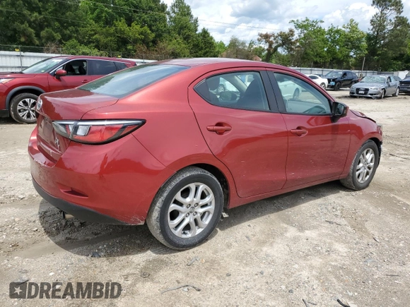 2016 Scion iA z VIN 3MYDLBZV6GY129364, wystawiony jako Copart lot #57217905 z przebiegiem 139 110 mil mil oraz Tytuł czysty. Historia ofert i sprzedaży dostępna na DreamBid. Obrazek 4.