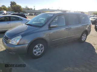 2010 Kia Sedona LX with VIN KNDMG4C39A6351207, listed as a Copart auction lot 76838564 with 210,642 mi miles and Salvage Title. Bid and sale history available at carsss.com. Image 1.