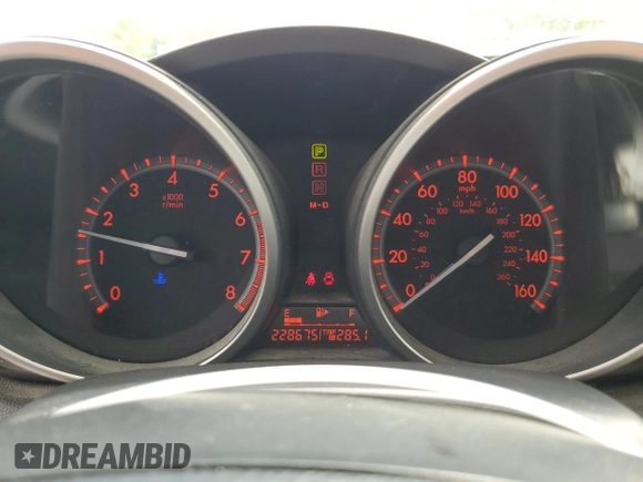 2011 Mazda 3 S Sport z VIN JM1BL1U69B1371899, wystawiony jako Copart lot #55159955 z przebiegiem 228 675 mil mil oraz Szkoda całkowita • Salvage title. Historia ofert i sprzedaży dostępna na DreamBid. Obrazek 9.