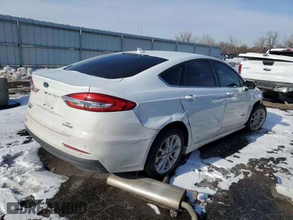 2019 Ford Fusion Hybrid SE with VIN 3FA6P0LU8KR263933, listed as a Copart auction lot 72080582 with 95,249 mi miles. Bid and sale history available at carsss.com. Image 3.