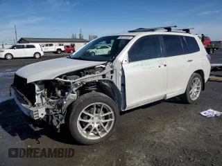 2009 Toyota Highlander Hybrid Limited with VIN JTEEW44A292033772, listed as a Copart auction lot 46612325 with 200,239 mi miles and Salvage Title. Bid and sale history available at carsss.com. Image 1.