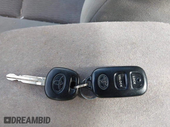 2007 Toyota Corolla CE with VIN 1NXBR32E57Z821506, listed as a IAAI auction lot 42077343 with 169,054 mi miles and . Bid and sale history available at DreamBid. Image 11.