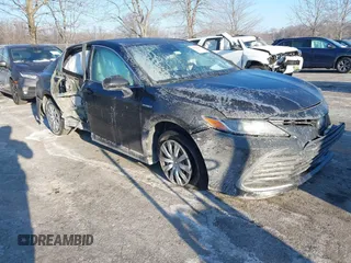 2021 Toyota Camry Hybrid LE with VIN 4T1C31AK6MU554826, listed as a IAAI auction lot 41413617 with 168,787 mi miles. Bid and sale history available at carsss.com. Image 1.