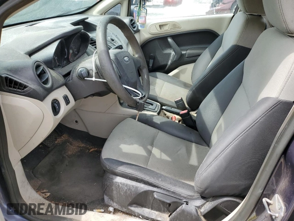 2012 Ford Fiesta S z VIN 3FADP4AJ4CM111525, wystawiony jako Copart lot #56293815 z przebiegiem 91 525 mil mil oraz Nie do naprawy • Non repairable. Historia ofert i sprzedaży dostępna na DreamBid. Obrazek 7.