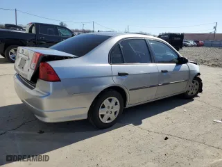 2004 Honda Civic VP with VIN 2HGES16384H614580, listed as a Copart auction lot 48458555 with 197,849 mi miles and Salvage Title. Bid and sale history available at carsss.com. Image 3.
