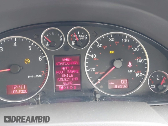 2004 Audi A6 z VIN WAUCD64B04N076324, wystawiony jako IAAI lot #42106102 z przebiegiem 193 992 mil mil oraz . Historia ofert i sprzedaży dostępna na DreamBid. Obrazek 7.