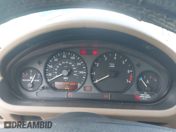 1999 BMW Z3 2.5 with VIN 4USCH9336XLF81090, listed as a IAAI auction lot 42742278 with 164,341 mi miles and . Bid and sale history available at DreamBid. Image 7.