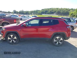 2017 Jeep Compass Latitude with VIN 3C4NJDBBXHT666614, listed as a IAAI auction lot 42318108 with 79,413 mi miles and . Bid and sale history available at DreamBid. Image 14.