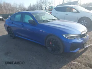 2021 BMW 3 Series M340i xDrive with VIN 3MW5U9J08M8B91253, listed as a IAAI auction lot 41771376 with 88,978 mi miles. Bid and sale history available at carsss.com. Image 1.