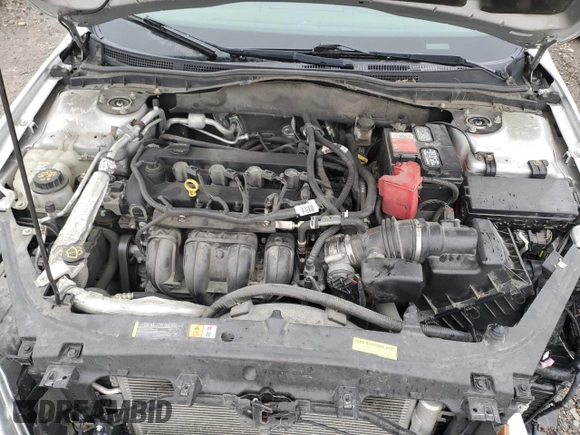 2011 Ford Fusion SE with VIN 3FAHP0HA3BR254872, listed as a Copart auction lot 88966625 with 140,360 mi miles and Salvage Title. Bid and sale history available at DreamBid. Image 11.