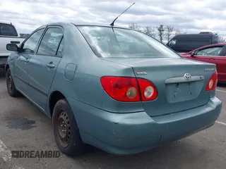 2007 Toyota Corolla CE with VIN 2T1BR32E07C722674, listed as a IAAI auction lot 42044075 with 171,652 mi miles and . Bid and sale history available at carsss.com. Image 3.