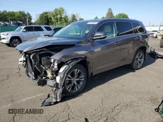 2016 Toyota Highlander XLE with VIN 5TDJKRFH7GS290356, listed as a Copart auction lot 62548005 with 68,769 mi miles and Salvage title. Bid and sale history available at DreamBid. Image 1.