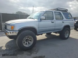 1995 Toyota 4Runner SR5 with VIN JT3VN39W8S0187415, listed as a Copart auction lot 87526835 with 125,402 mi miles and Clean Title. Bid and sale history available at carsss.com. Image 1.