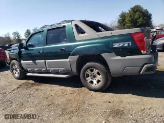 2002 Chevrolet Avalanche with VIN 3GNEK13T72G133453, listed as a Copart auction lot 48813245 with 353,780 mi miles and Salvage Title. Bid and sale history available at carsss.com. Image 2.