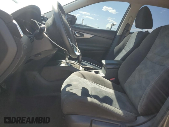 2016 Nissan Rogue SV z VIN KNMAT2MV5GP686972, wystawiony jako Copart lot #54417065 z przebiegiem 82 752 mil mil oraz Szkoda całkowita • Salvage title. Historia ofert i sprzedaży dostępna na DreamBid. Obrazek 7.