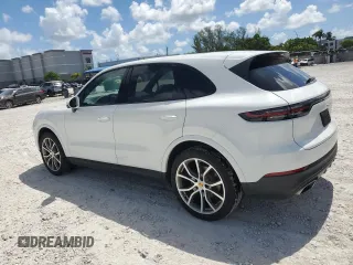 2021 Porsche Cayenne z VIN WP1AA2AY2MDA05988, wystawiony jako Copart lot #59500865 z przebiegiem 33 869 mil mil oraz Szkoda całkowita • Salvage title. Historia ofert i sprzedaży dostępna na DreamBid. Obrazek 2.