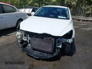 2016 Scion iA z VIN 3MYDLBZVXGY122157, wystawiony jako IAAI lot #41991308 z przebiegiem 133 026 mil mil oraz . Historia ofert i sprzedaży dostępna na DreamBid. Obrazek 6.