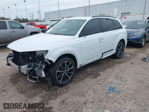 2021 Audi Q7 Premium Plus with VIN WA1LXAF7XMD032806, listed as a IAAI auction lot 41316768 with 47,032 mi miles and . Bid and sale history available at DreamBid. Image 18.