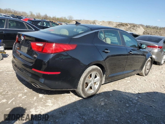 2014 Kia Optima LX z VIN 5XXGM4A78EG280133, wystawiony jako Copart lot #52127405 z przebiegiem 158 369 mil mil oraz Szkoda całkowita • Salvage title. Historia ofert i sprzedaży dostępna na DreamBid. Obrazek 3.