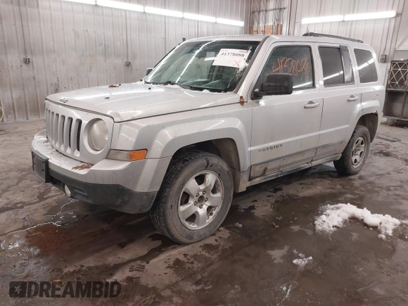 2012 Jeep Patriot Sport with VIN 1C4NJRBB4CD520348, listed as a IAAI auction lot 41378088 with 287,637 mi miles. Bid and sale history available at carsss.com. Image 2.