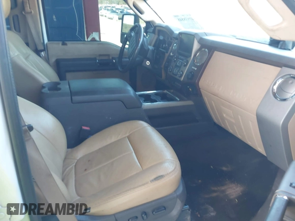 2014 Ford Super Duty F-250 SRW XL with VIN 1FT7W2BT2EEB11465, listed as a IAAI auction lot 40938848 with 224,153 mi miles. Bid and sale history available at carsss.com. Image 5.