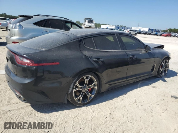 2020 Kia Stinger GT with VIN KNAE35LC8L6072093, listed as a Copart auction lot 77596574 with 77,347 mi miles and Salvage Title. Bid and sale history available at DreamBid. Image 3.