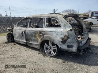 2013 Audi Q7 Prestige with VIN WA1VMAFE3DD007648, listed as a Copart auction lot 49740205 with Not provided miles and Non repairable. Bid and sale history available at DreamBid. Image 2.