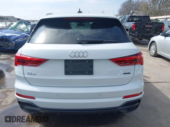 2022 Audi Q3 S line Premium Plus with VIN WA1EECF31N1071519, listed as a IAAI auction lot 41566512 with 32,045 mi miles. Bid and sale history available at carsss.com. Image 17.