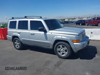 2006 Jeep Commander Limited with VIN 1J8HH58226C253433, listed as a IAAI auction lot 42028340 with 132,387 mi miles. Bid and sale history available at carsss.com. Image 13.