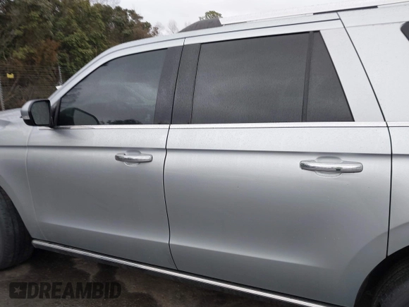 2020 Ford Expedition Max Limited with VIN 1FMJK1KT7LEA04464, listed as a IAAI auction lot 41485527 with 131,398 mi miles and . Bid and sale history available at DreamBid. Image 14.