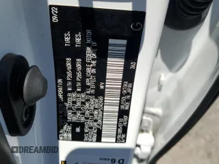 2023 Lexus GX 460 z VIN JTJSM7BX6P5342949, wystawiony jako Copart lot #55026575 z przebiegiem 25 959 mil mil oraz Tytuł czysty. Historia ofert i sprzedaży dostępna na DreamBid. Obrazek 13.