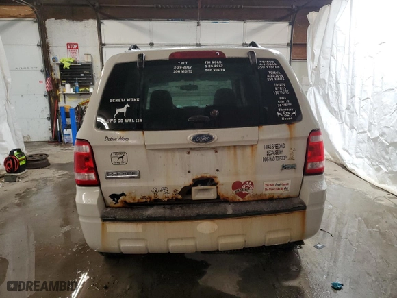 2011 Ford Escape XLT with VIN 1FMCU9DG7BKA91722, listed as a Copart auction lot 43918595 with 158,837 mi miles and Clean Title. Bid and sale history available at carsss.com. Image 6.