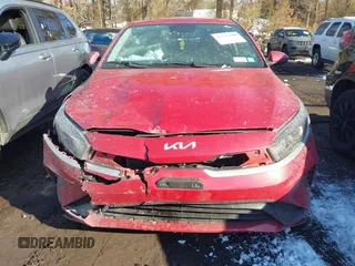 2022 Kia Forte LXS with VIN 3KPF24AD1NE471330, listed as a IAAI auction lot 41552400 with 27,840 mi miles and . Bid and sale history available at DreamBid. Image 12.