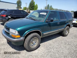 1998 Chevrolet Blazer LS z VIN 1GNDT13W5W2184533, wystawiony jako Copart lot #59441555 z przebiegiem 124 339 mil mil oraz Czysty tytuł • Clean title. Historia ofert i sprzedaży dostępna na DreamBid. Obrazek 1.