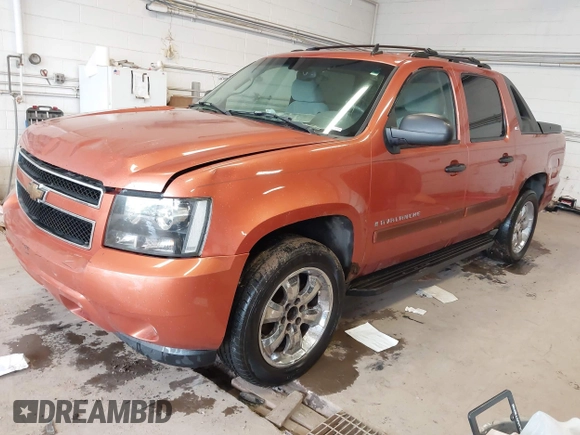 2007 Chevrolet Avalanche LTZ with VIN 3GNFK12397G208005, listed as a IAAI auction lot 42409777 with 246,870 mi miles and . Bid and sale history available at DreamBid. Image 2.