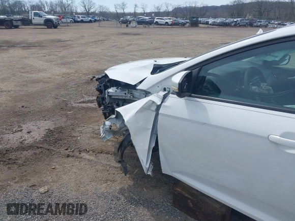 2014 Ford Focus SE with VIN 1FADP3F21EL347114, listed as a IAAI auction lot 41984235 with 110,559 mi miles and . Bid and sale history available at carsss.com. Image 19.