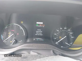 2022 Toyota Sienna XLE z VIN 5TDYSKFC0NS049827, wystawiony jako IAAI lot #41994431 z przebiegiem 42 102 mil mil oraz . Historia ofert i sprzedaży dostępna na DreamBid. Obrazek 7.