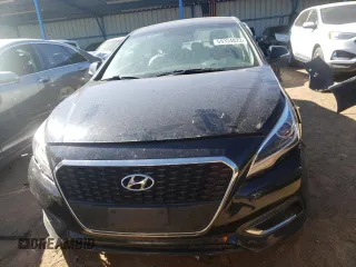 2016 Hyundai Sonata Hybrid Limited with VIN KMHE34L13GA026696, listed as a Copart auction lot 69354823 with 84,579 mi miles. Bid and sale history available at carsss.com. Image 5.