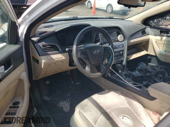 2015 Hyundai Sonata Sport with VIN 5NPE34AF8FH081784, listed as a Copart auction lot 58477355 with 216,957 mi miles and Clean title. Bid and sale history available at DreamBid. Image 8.