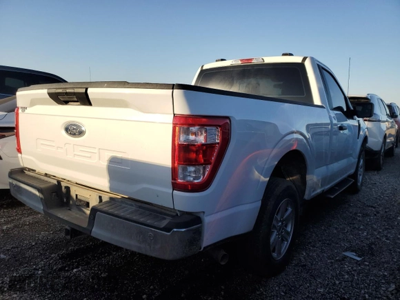 2023 Ford F-150 XL with VIN 1FTMF1CB4PKE99998, listed as a Copart auction lot 46230585 with 22,330 mi miles and Salvage Title. Bid and sale history available at carsss.com. Image 3.