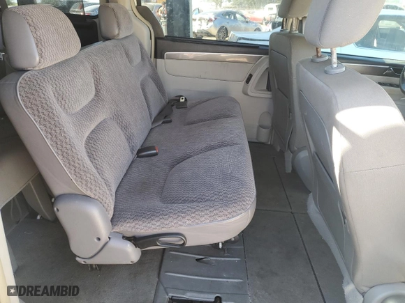 2009 Volkswagen Routan SE with VIN 2V8HW34159R541591, listed as a Copart auction lot 75885114 with 268,213 mi miles and Salvage Title. Bid and sale history available at carsss.com. Image 11.