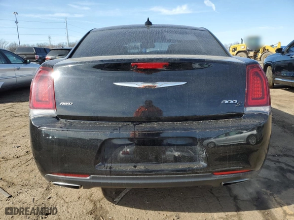 2017 Chrysler 300 with VIN 2C3CCAGG4HH597629, listed as a Copart auction lot 48284465 with NaN miles and Clean Title. Bid and sale history available at carsss.com. Image 6.