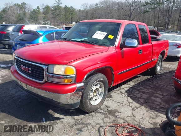 2000 GMC New Sierra 1500 SL with VIN 2GTEC19V2Y1392769, listed as a IAAI auction lot 41748036 with 315,906 mi miles. Bid and sale history available at carsss.com. Image 17.