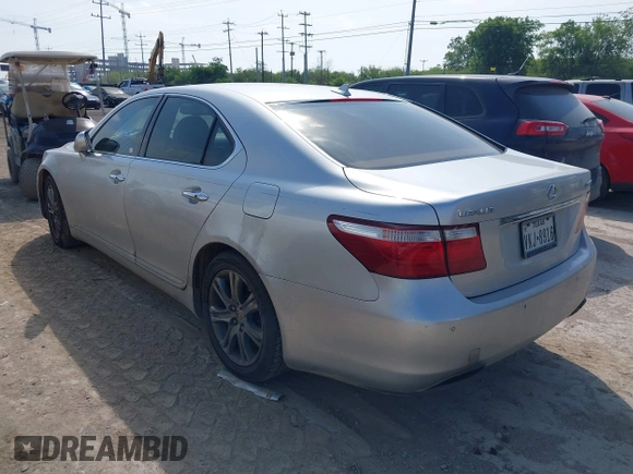 2007 Lexus LS 460 with VIN JTHBL46FX75007410, listed as a IAAI auction lot 42272303 with Not Provided miles and . Bid and sale history available at DreamBid. Image 3.